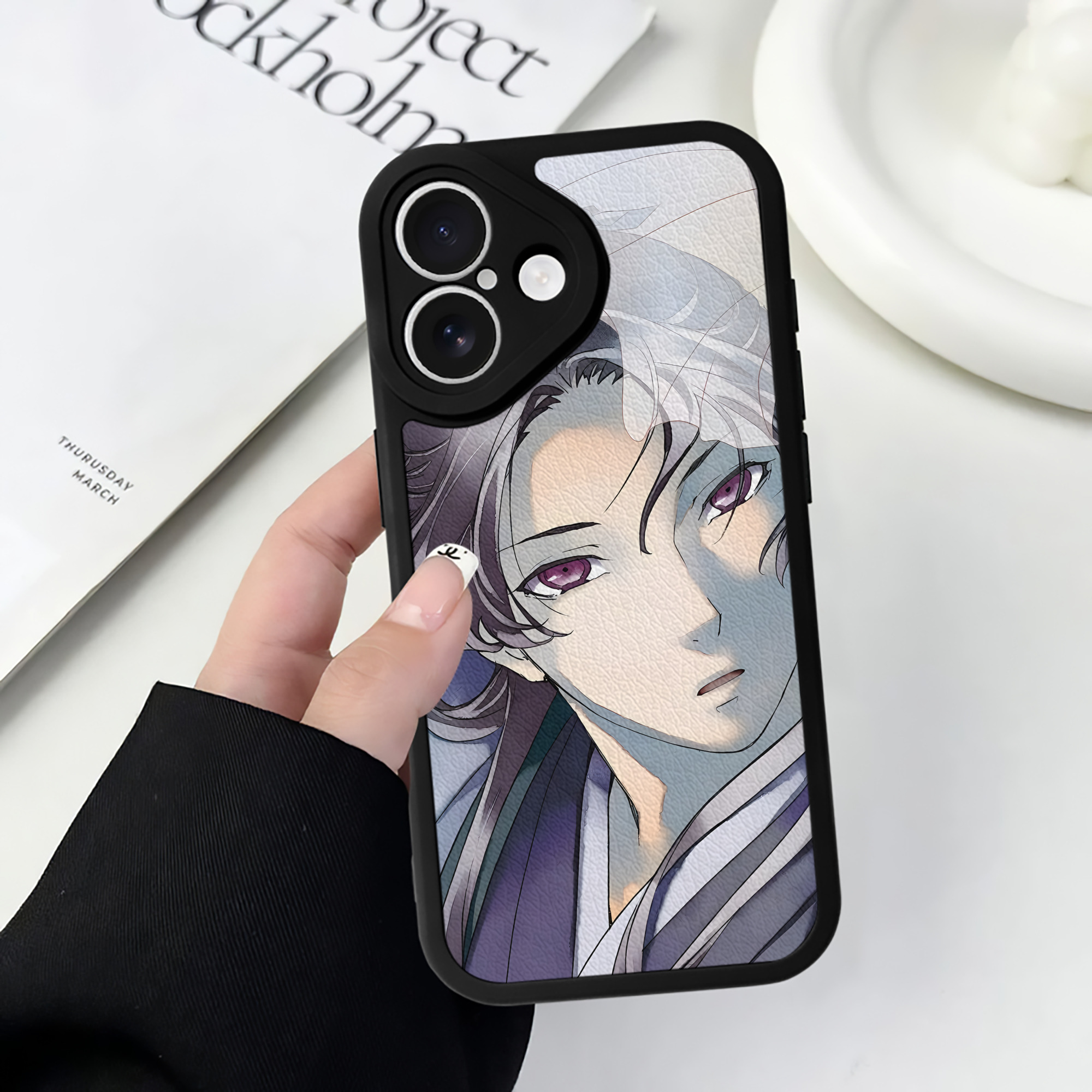 薬屋のひとりごと The Apothecary Diaries 【iPhone 16シリーズ対応】シリコンスマホケース（レザー調） 材質：シリコン